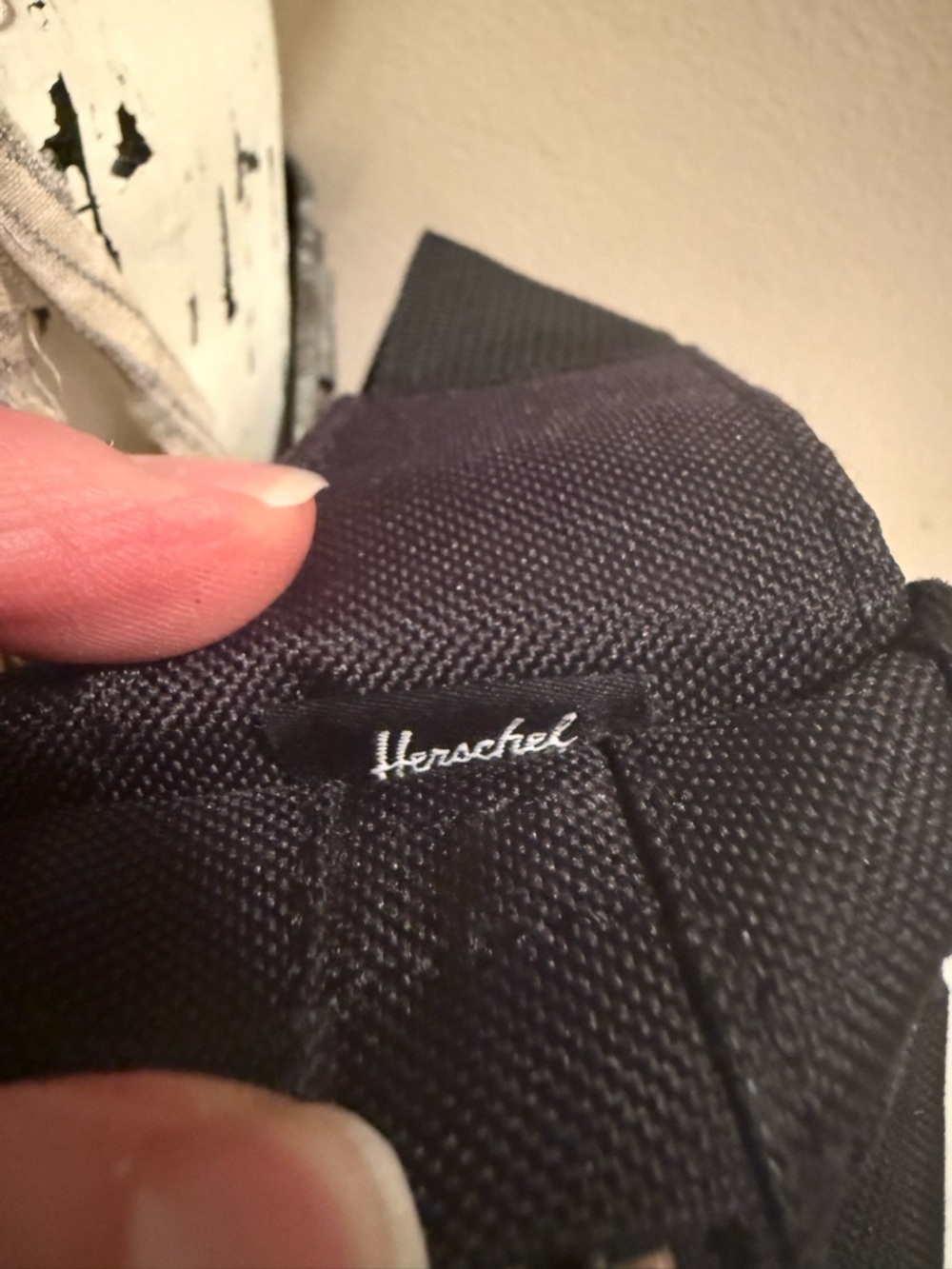 Herschel Supply Co. Black Crossbody / Waist Bag Hip Pack Polyester EUC - Picture 5 of 7